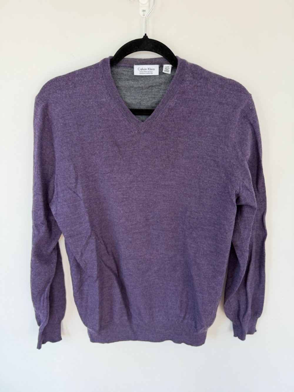 Calvin Klein Purple Men’s V-Neck Sweater